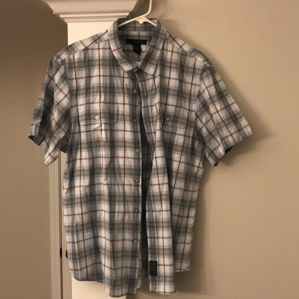 Short sleeve Calvin Klein shirt